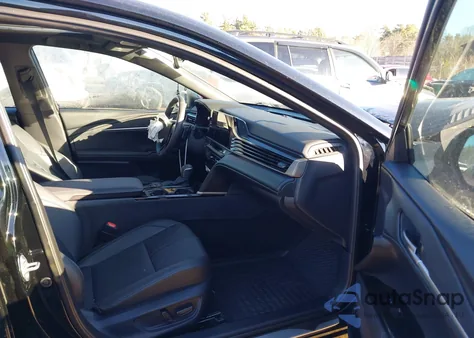 2025 Toyota Camry Xse from USA, damaged, VIN 4T1DBADK2SU535934